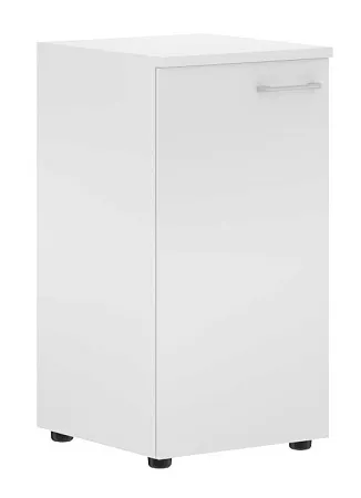 Шкаф колонка с глухой малой дверью и топом XLC 42.1(L)