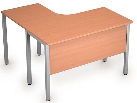 Стол на металлических опорах, экран ЛДСП 2МД.129R