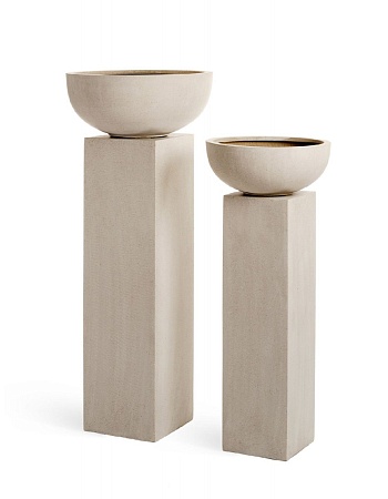 Кашпо TREEZ Effectory Beton Низкая сферическая чаша Белый песок д-74 см, в-31 см