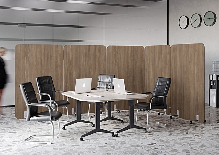 Перегородка на металлических опорах, на роликах DP...