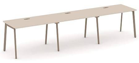 Рабочая станция на 3 места с лючком ES.RS-3.2-LP