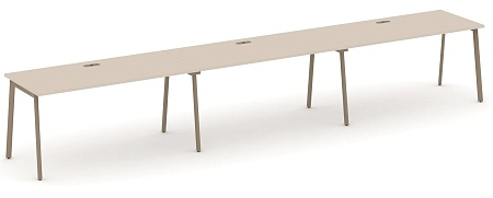 Рабочая станция на 3 места с лючком ES.RS-3.4-LP