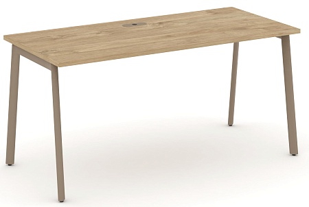 Стол рабочий с лючком ES.SP-4-LP