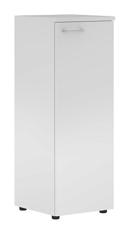 Шкаф колонка с глухой средней дверью и топом XMC 42.1