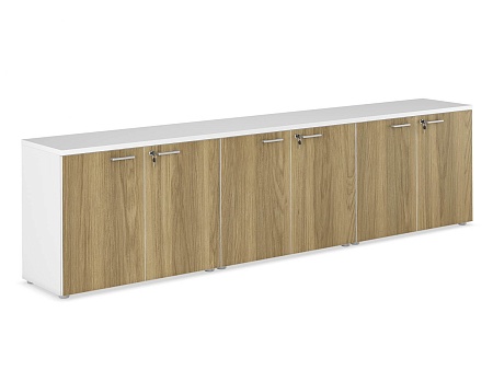 Три шкафа низких CLF534