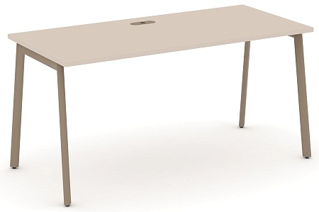 Стол рабочий с лючком ES.SP-4-LP